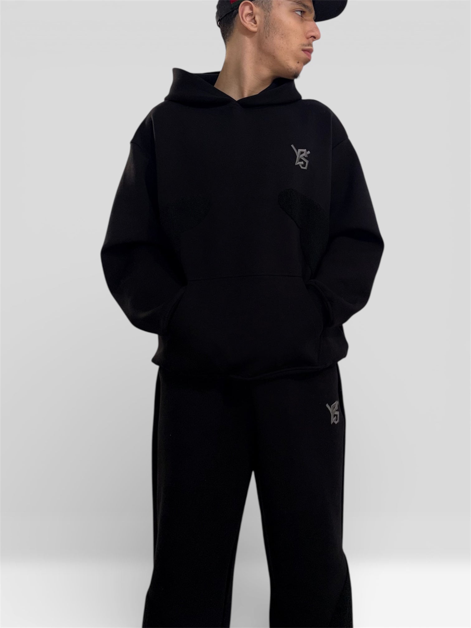 Pull à Capuche ELVARIS